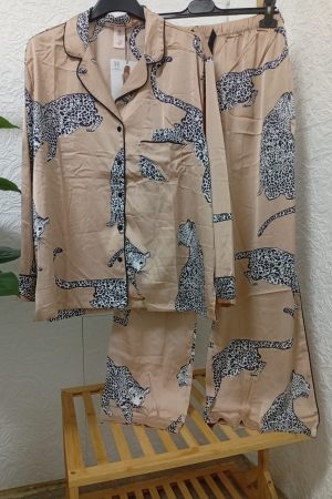 Pijama pantera